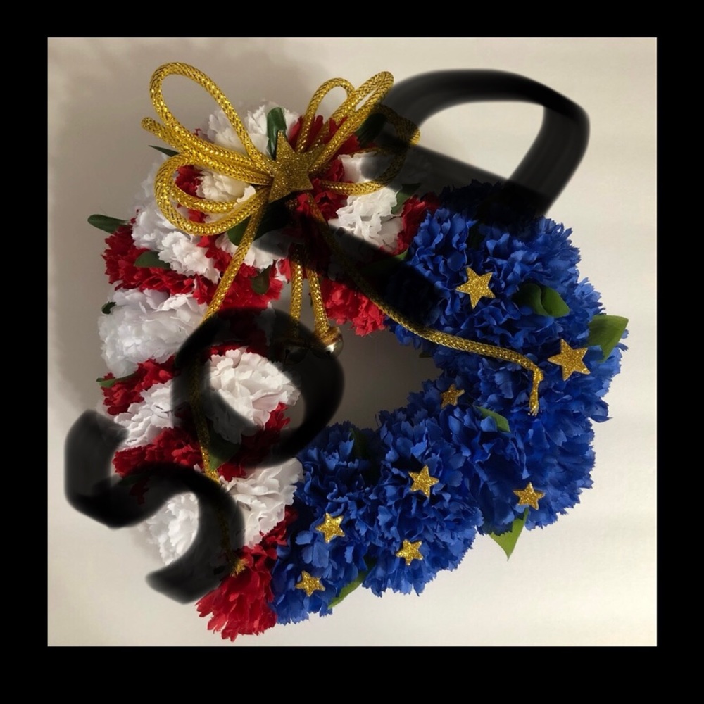 Handmade wreath heart style New.